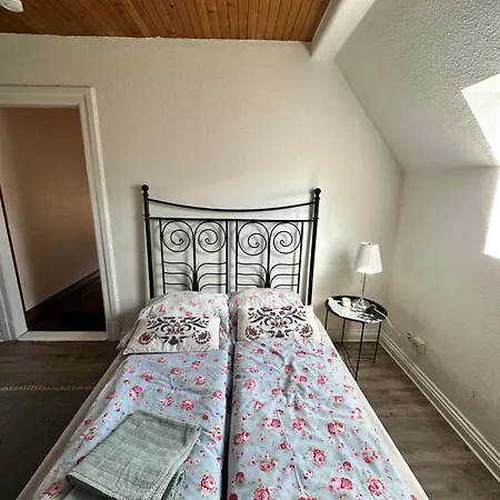 Idyllisches Zentrales - 24 H Check Appartement